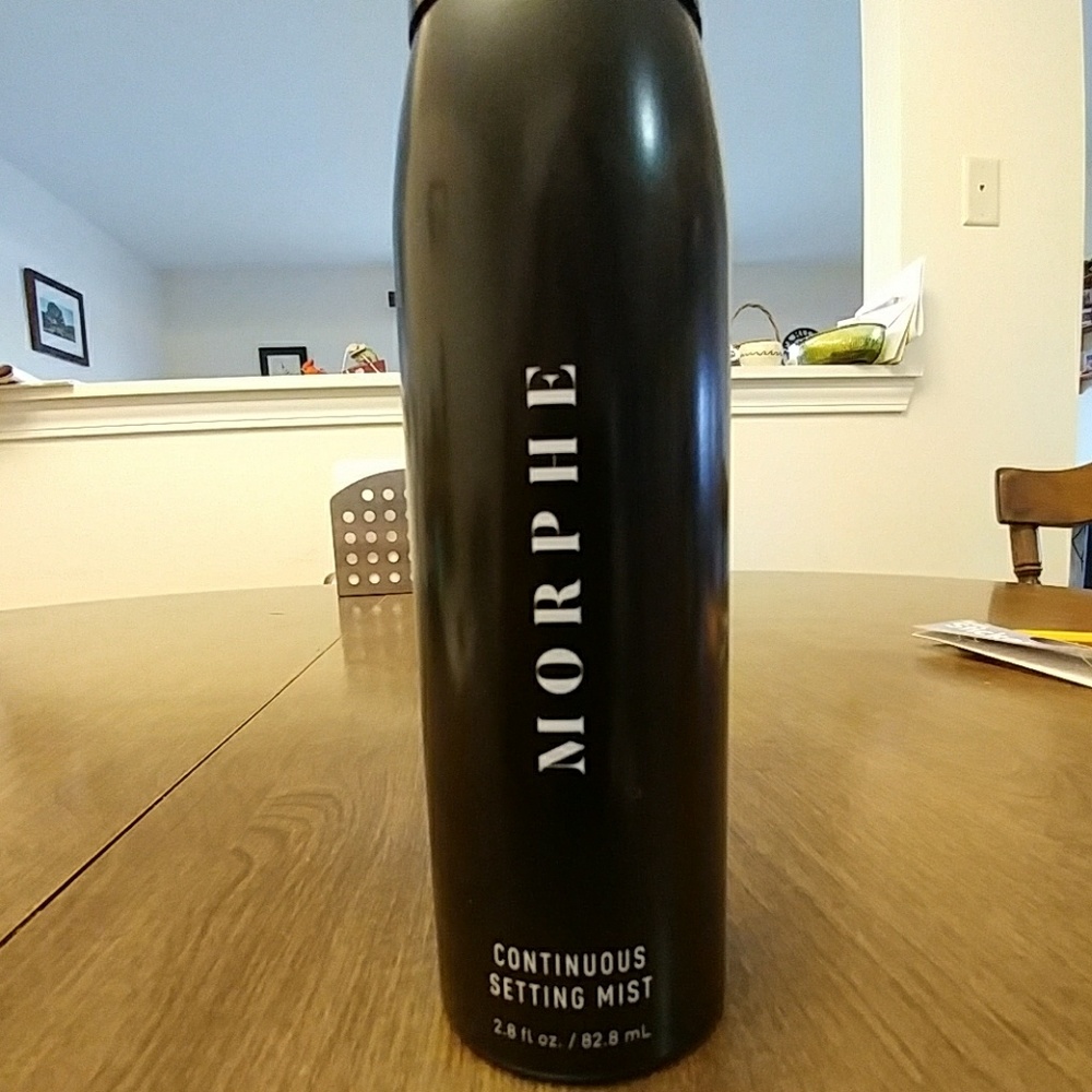 Morphe setting spray!